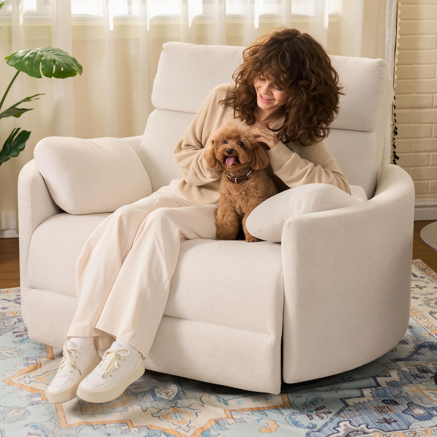 Explore Home Décor & Furniture