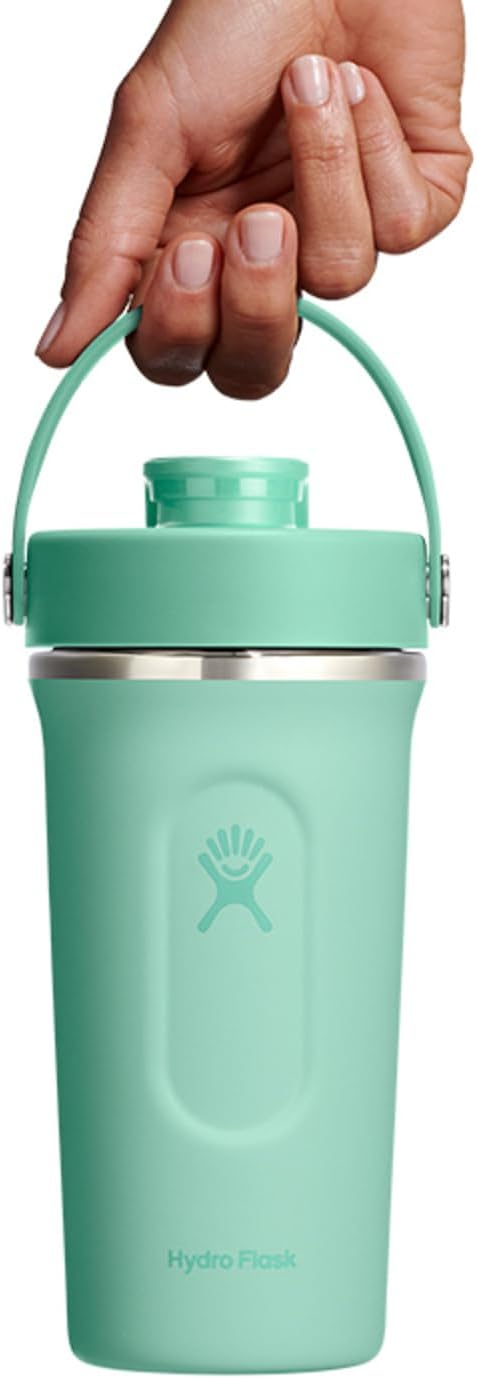 Hydro Flask Shaker Bottle – Insulated Stainless Steel Gym Bottle for Pre Workout & Protein 24 Oz Mermaid Green