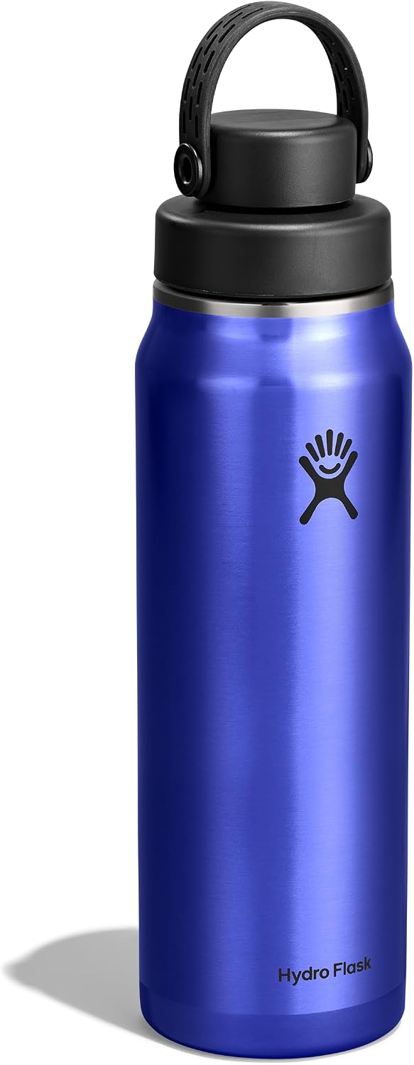 Hydro Flask Lightweight Wide Flex Chug Cap - Insulated Stainless Steel Water Bottle 32 Oz Sapphire Blue