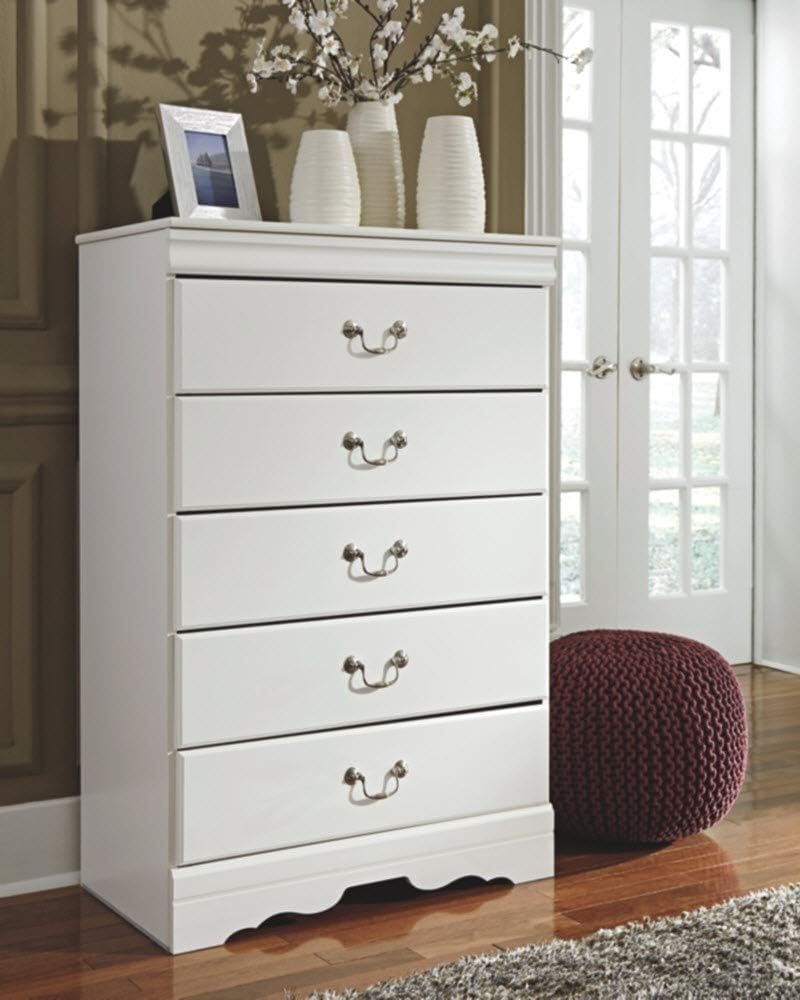 Signature Design by Ashley Children's Anarasia 5 Drawer Chest of Drawers, White