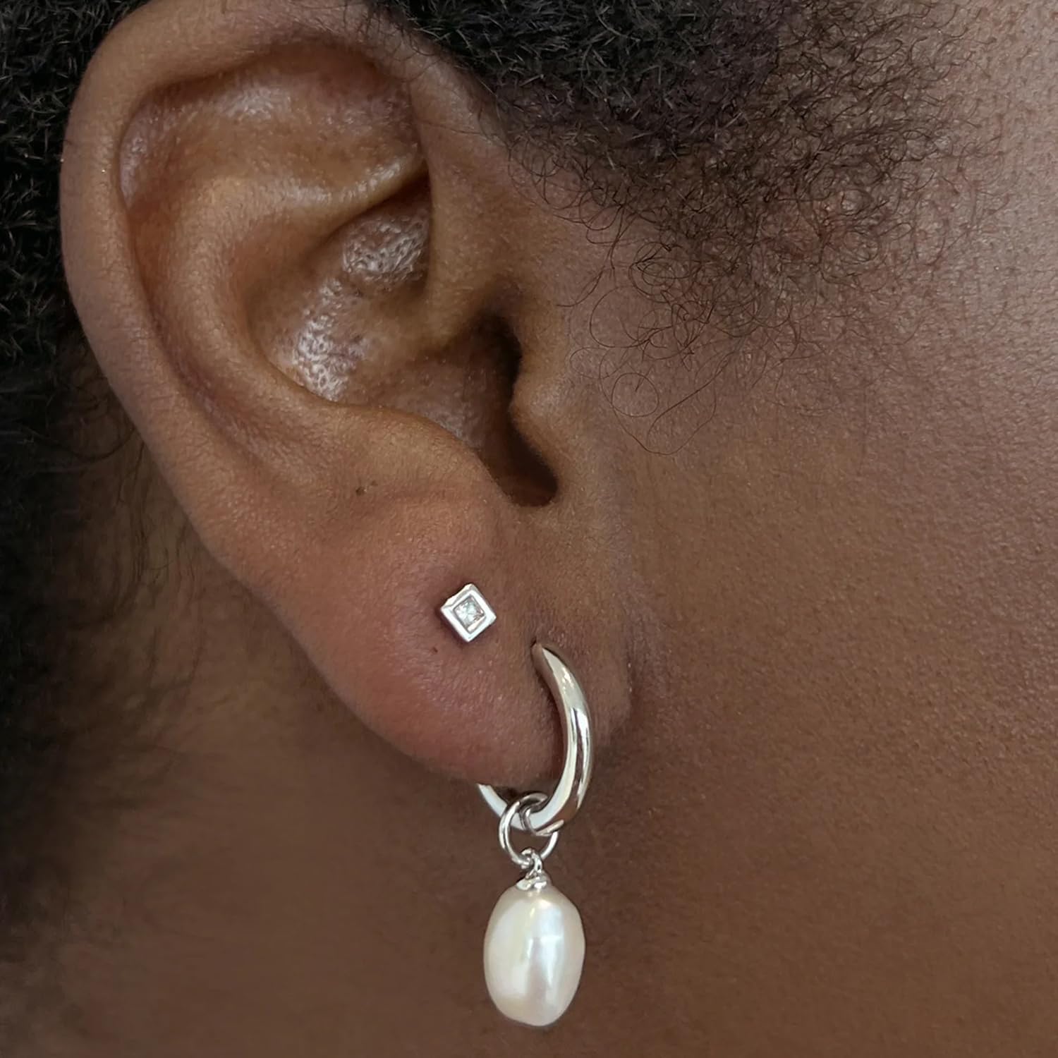 Kendra Scott Willa Pearl Huggie Earrings in White Pearl, Fashion Jewelry for Women