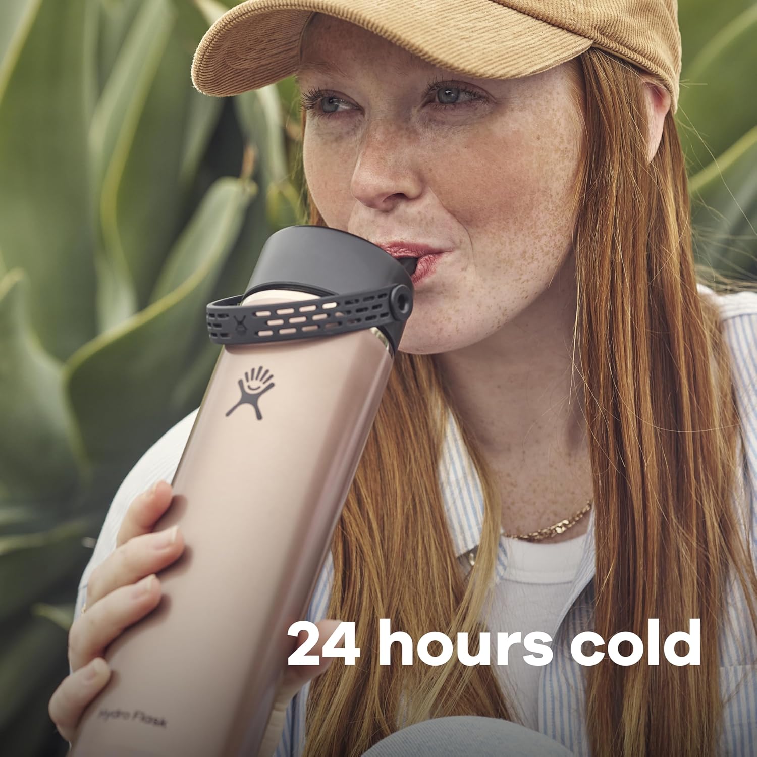 Hydro Flask 24 Oz Lightweight Wide Straw Lid - Insulated Stainless Steel Water Bottle - Hiking, Commuting Garnet Red