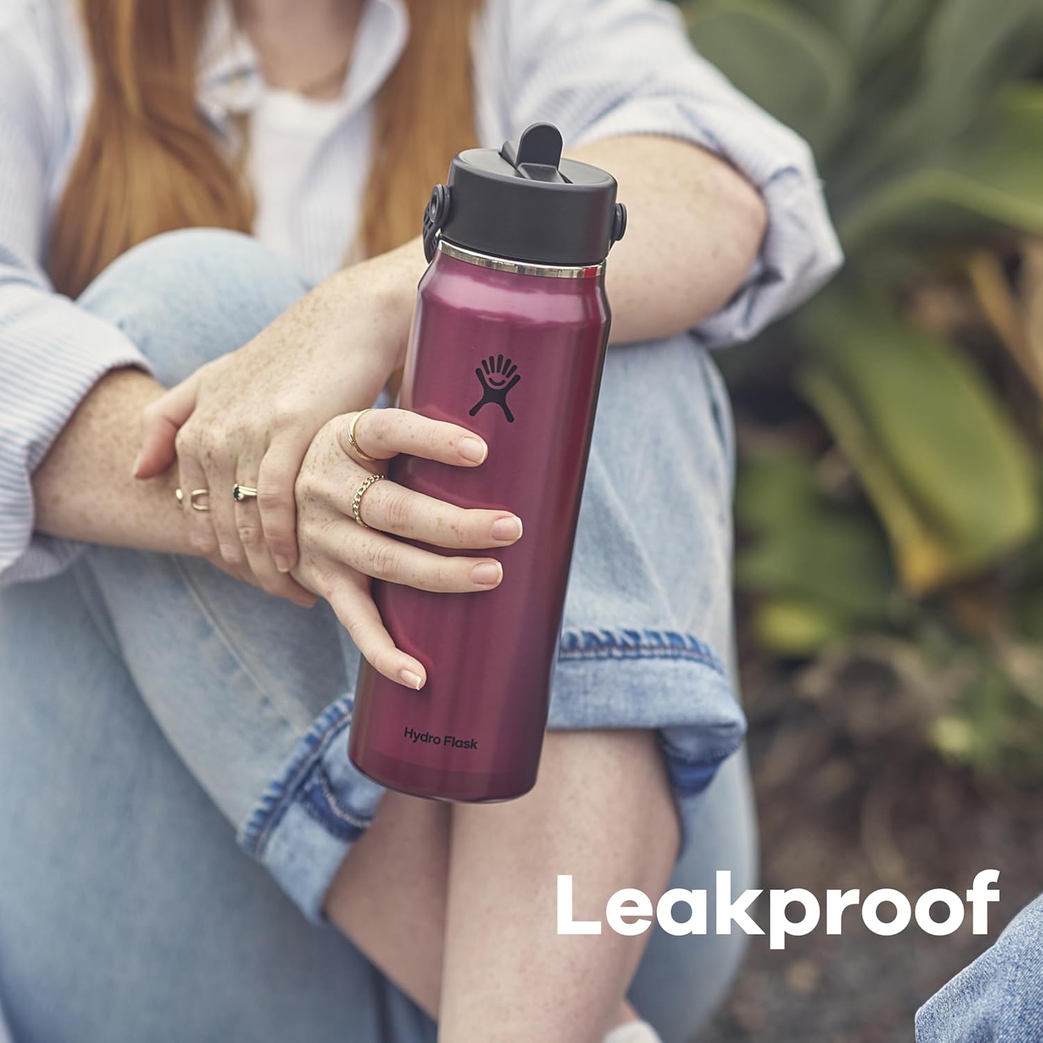 Hydro Flask 32 Oz Lightweight Wide Straw Lid - Insulated Stainless Steel Water Bottle - Hiking, Commuting Sapphire Blue