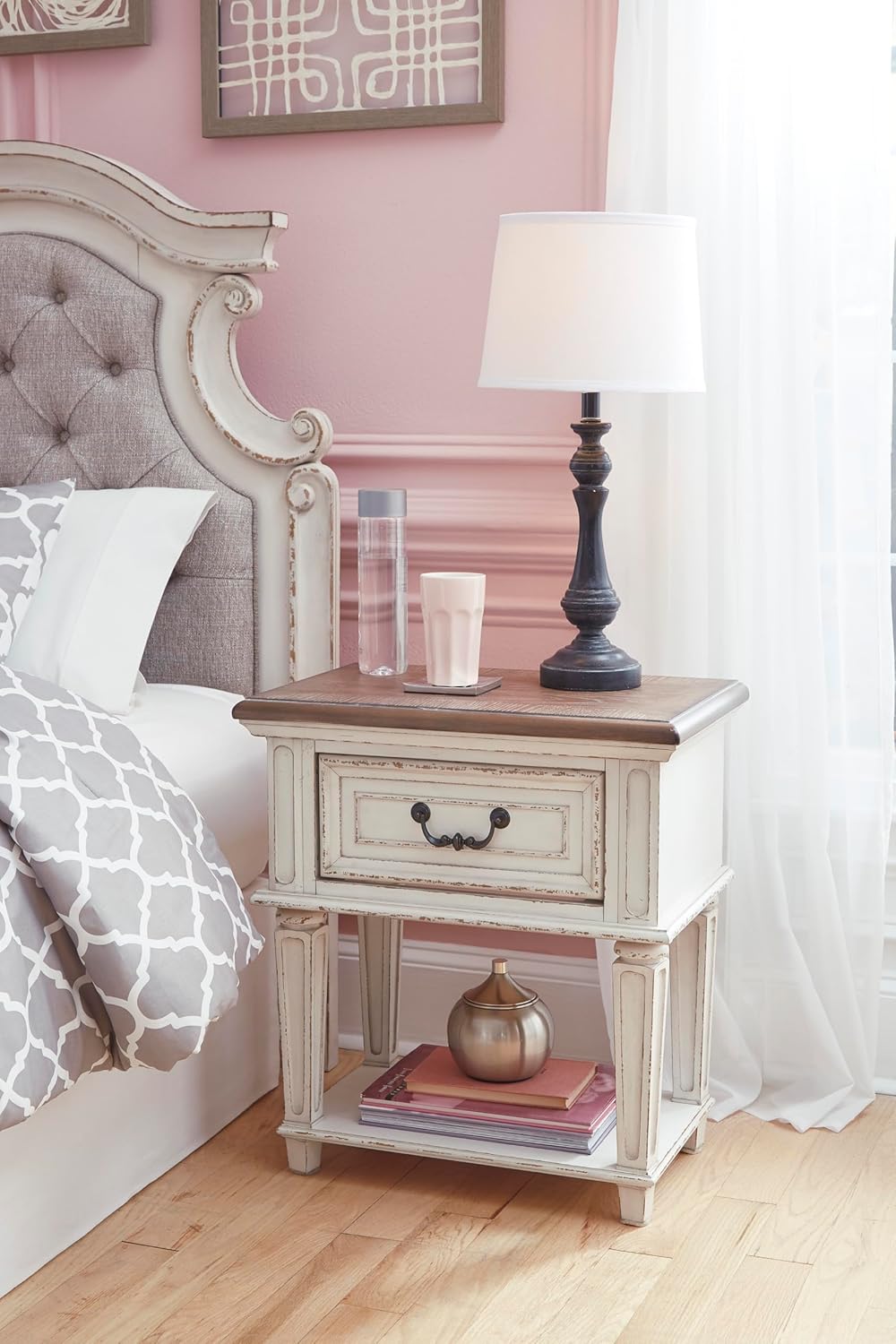 Signature Design by Ashley Realyn Traditional Cottage 1 Drawer Nightstand with Dovetail Construction & Open Display Shelf, Chipped White, 27" Tall, Distressed Brown