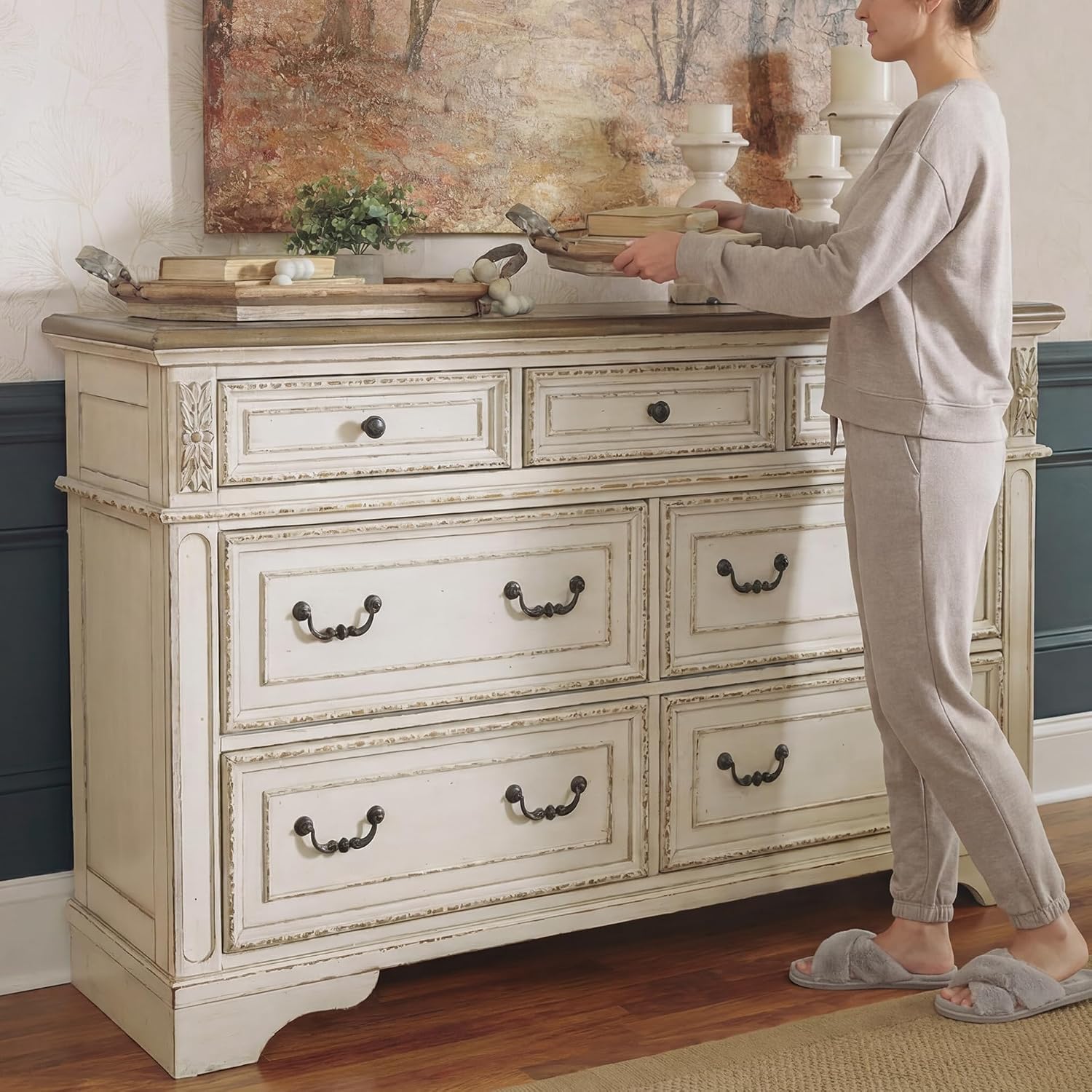 Signature Design by Ashley Realyn French Country 7 Drawer Dresser, Two-Tone Chipped White and Distressed Wood Finish, Smooth-Gliding Bedroom Storage, Ideal for Master Suites, 64" W