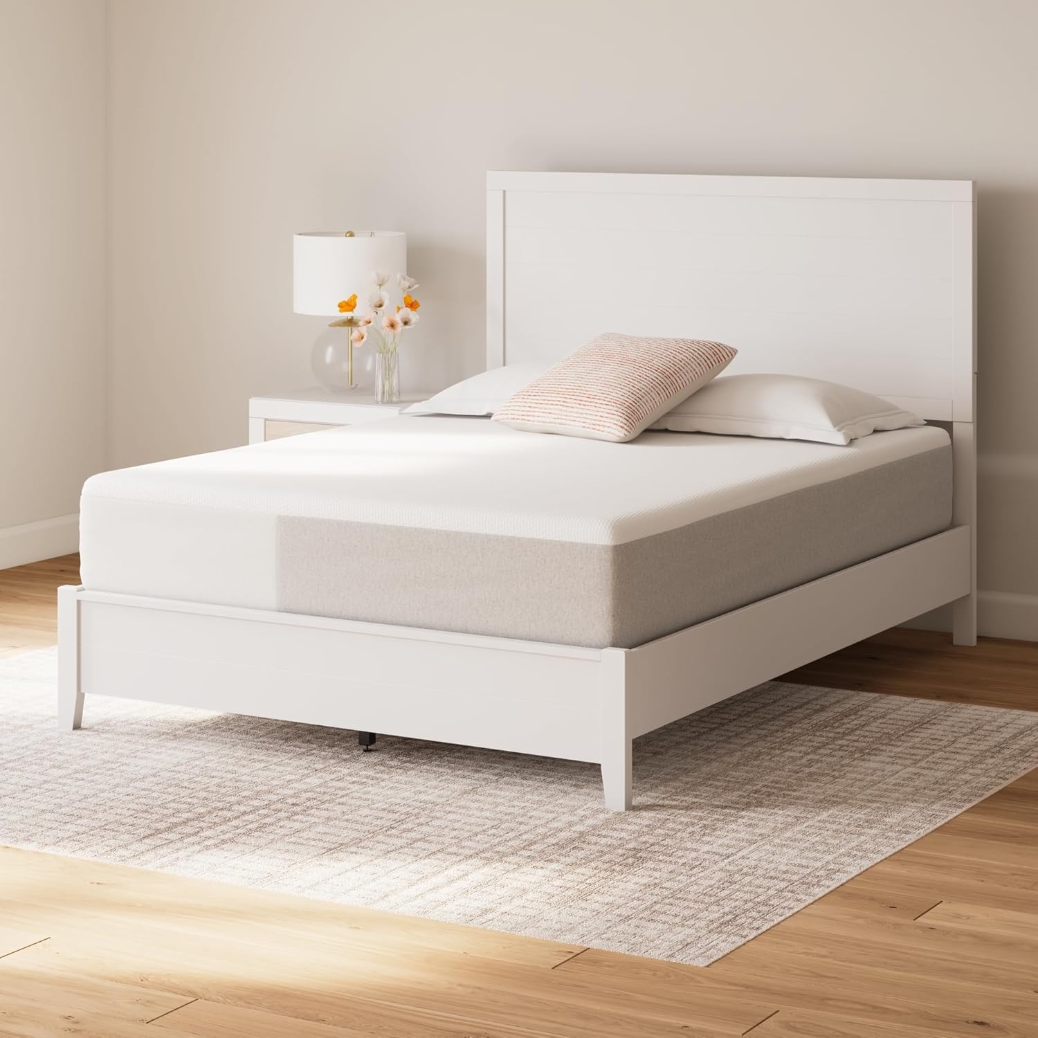 Signature Design by Ashley Queen Size Cool Max 12 Inch Medium Plush Cooling Gel Infused Memory Foam Mattress for Pressure Relief, Fiberglass-Free, Mattress in A Box